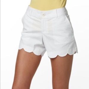 Lilly Pulitzer buttercup scallop shorts sz 4
